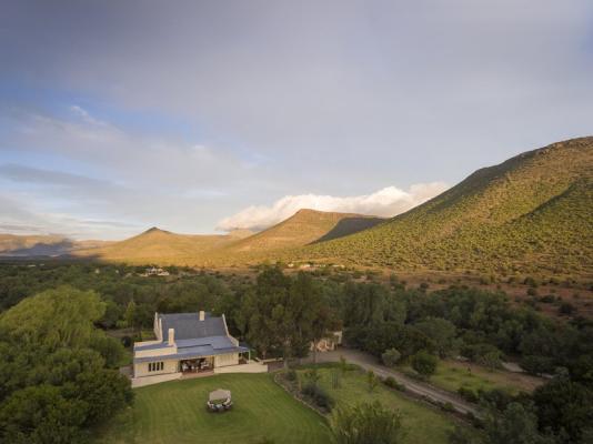 Camdeboo Manor - Birds Eye View