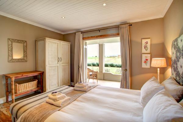 Farmhouse - maind bedroom