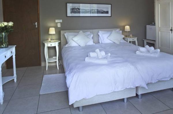Hottentots Mountain View Guest House