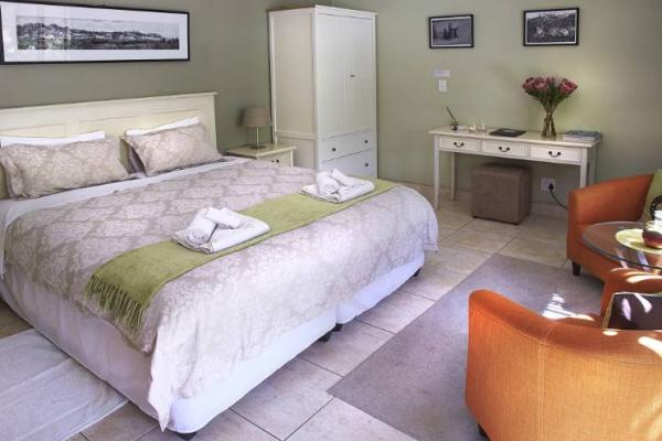 Hottentots Mountain View Guest House