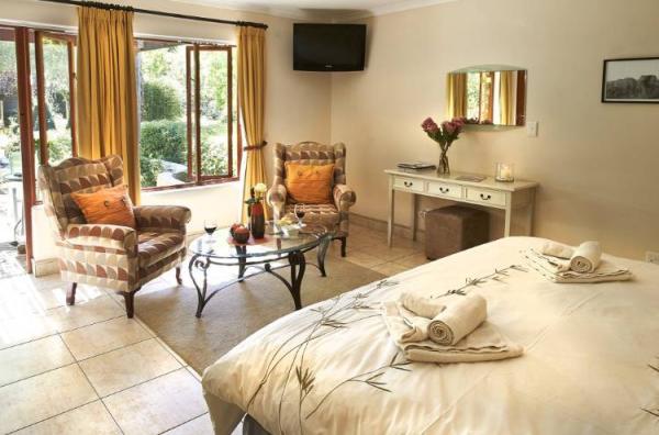 Hottentots Mountain View Guest House