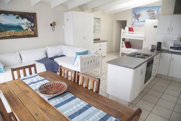 Seaview Cottage sea view 4-6 Sleeper Apartment 