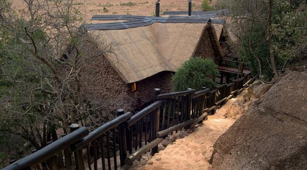 Tshukudu Bush Lodge