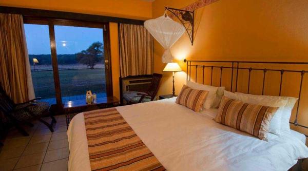 Hwange Safari Lodge