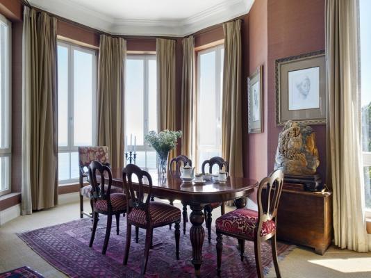 Grand Oceanfront Suite