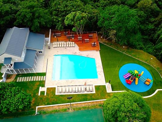 Pool, picnic and play area on estate