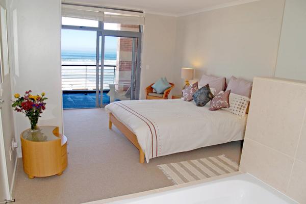 Bluebird Penthouse Muizenberg Beachfront