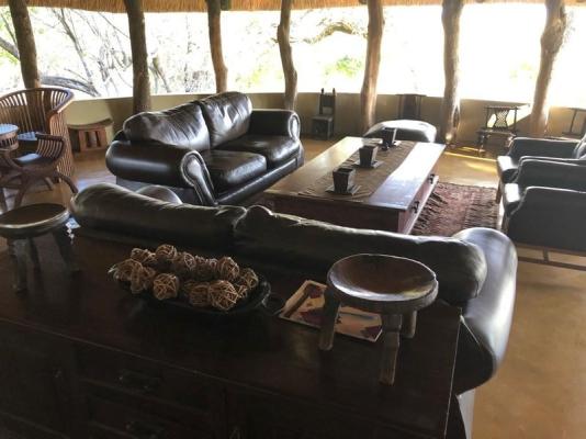 Kwenga Safari Lodge Lounge Lapa