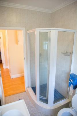 Double Room Shared Bathroom