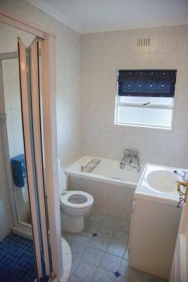 Double Room Shared Bathroom