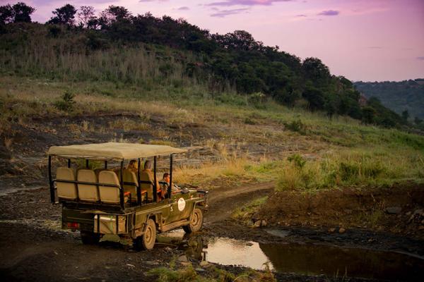 Umzolozolo Private Safari Lodge