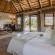 Hlosi Game Lodge