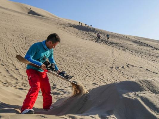 Sandboarding (Adventures)