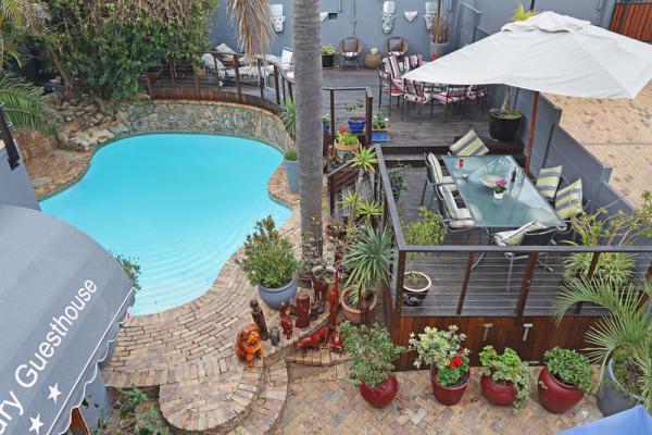 Pool and Garden view