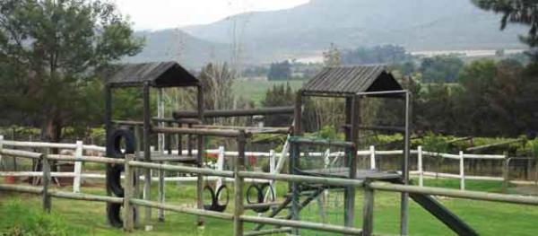 Summerhill Guest Farm 