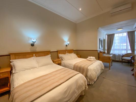 Turnberry Boutique Hotel - 137335
