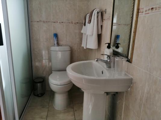 Double Room with Private Bathroom