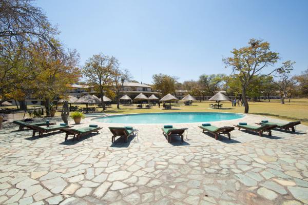 Hwange Safari Lodge - 141017