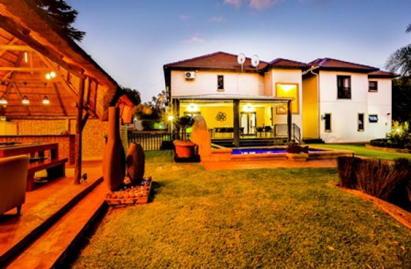 The Wild Olive Guest House - Pretoria - 141600