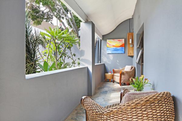 Guest Patio area