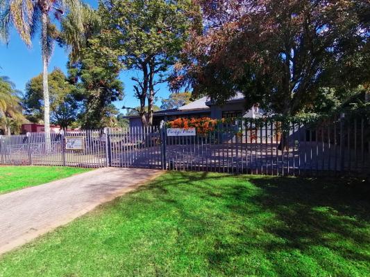 Purdys Place - 141877