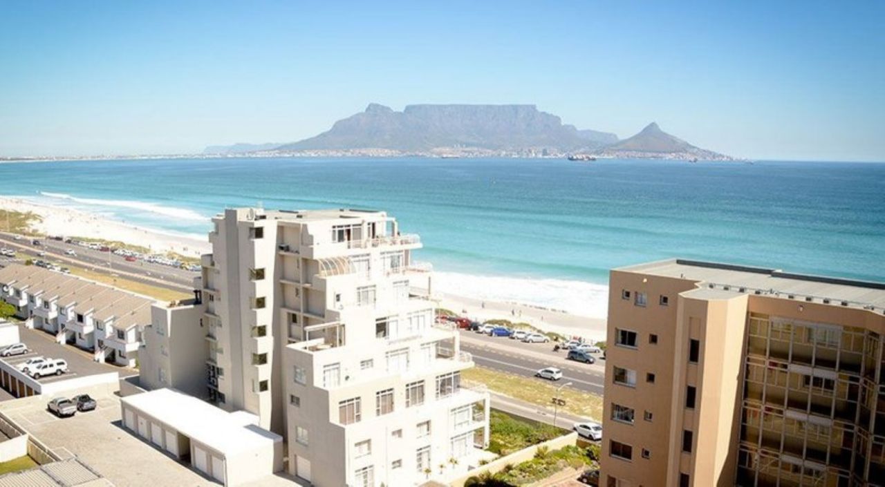 Oceanview Blouberg Beachfront Self Catering Apartment Bloubergstrand