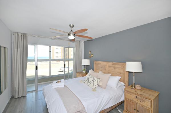 Oceanview Blouberg Beachfront Self Catering Apartment - 143485