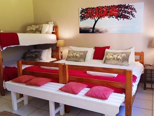 Kei Mouth Guest Lodge  - 146514