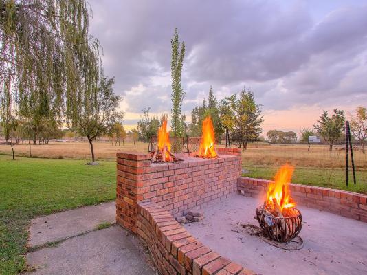 Airport Game Lodge - 149141