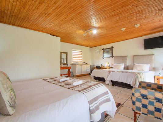 Airport Game Lodge - 149149