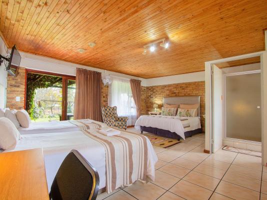 Airport Game Lodge - 149150