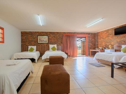 Airport Game Lodge - 149152