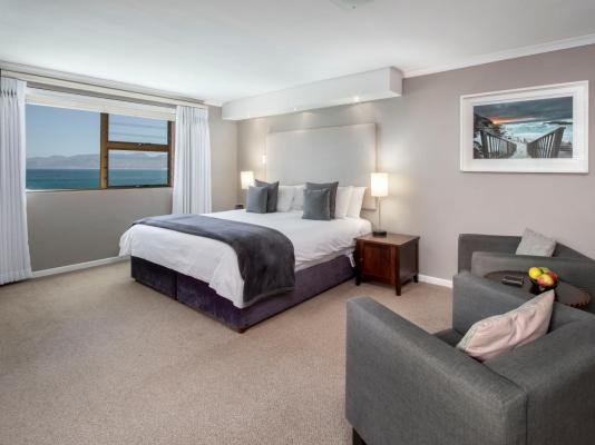 Room image 3