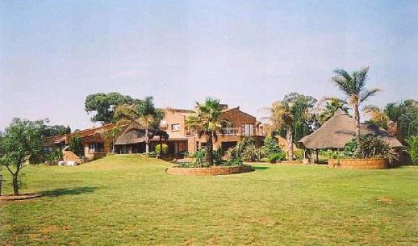 Eden Guest Lodge