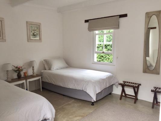 Room image 7