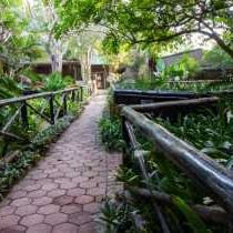 Emdoneni Lodge Entrance