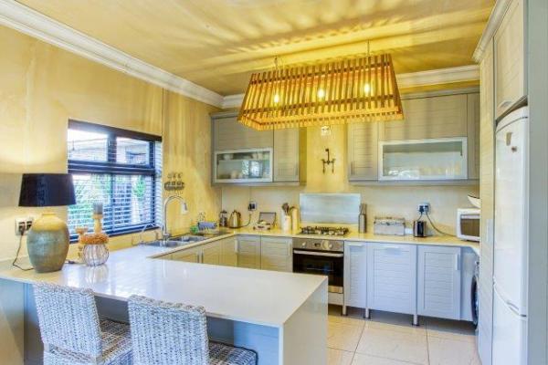 Shalom Leez Luxury Self-Catering Studio Apartment