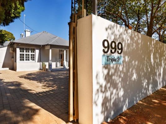 Triple9 Hatfield Guesthouse - 155389