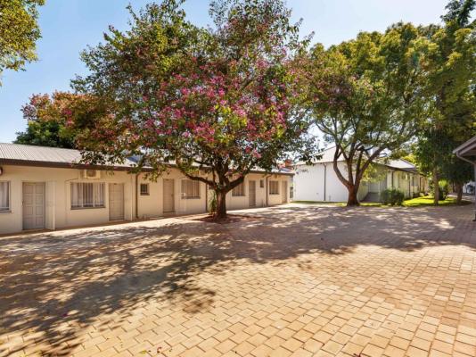 Triple9 Hatfield Guesthouse - 155391