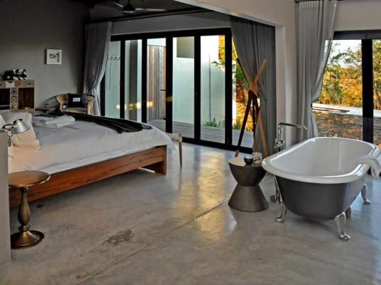 Room image 6