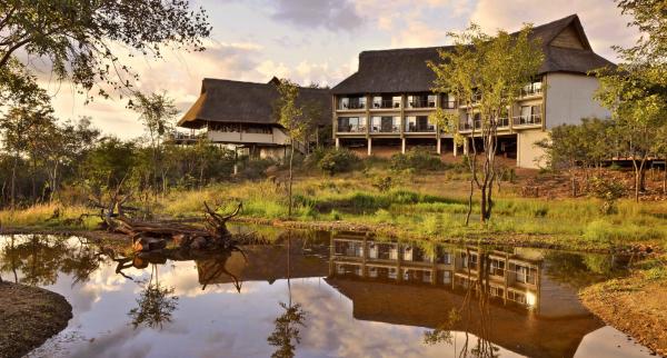 Victoria Falls Safari Club - 158235