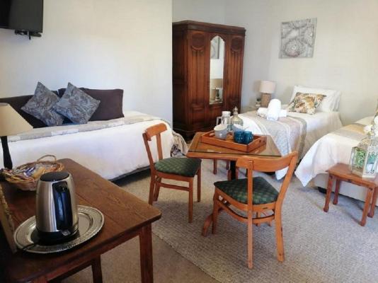 Spindrift Guesthouse Walvis Bay - 158968