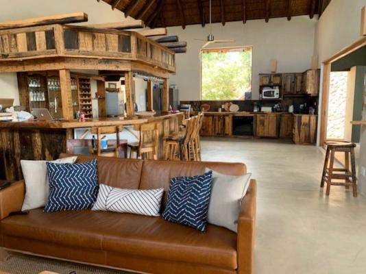 Eclectic Safari Lodge - 160866