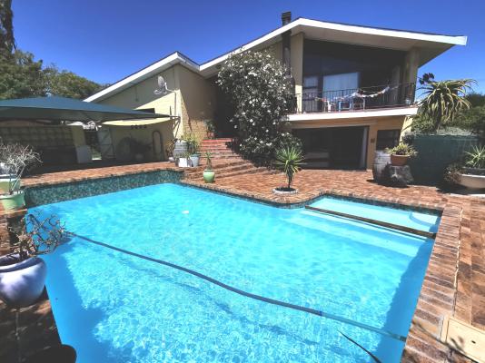 56 ON IXIA SELF CATERING MILNERTON - 162337