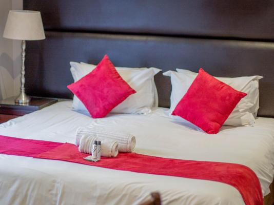 Room image 5