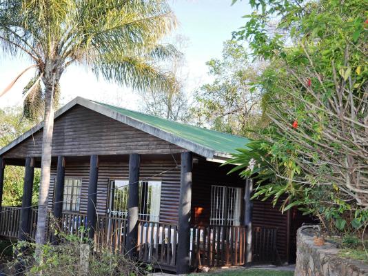 Viewpoint Lodge & Safari Tours - 165112