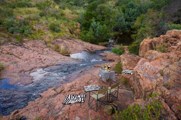 Zebras Crossing Boutique Lodge - 167394