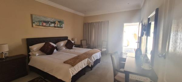 Benoni N12 Hotel - 171105