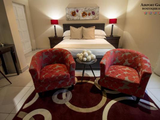 Airport Gardens Boutique Hotel - 171241