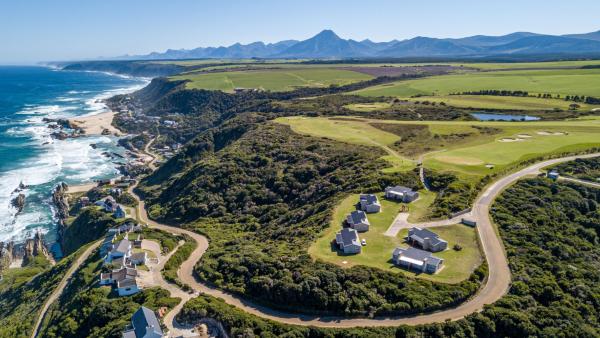 Fynbos Golf Club & Accommodation - 171792